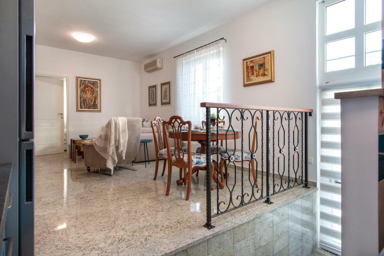 Nala Lägenhet Rovinj Exteriör bild